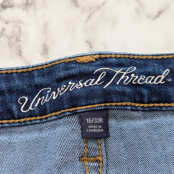Women's Plus Size Universal Thread Mid Rise Skinny Jeans size 16 - Picture 3 of 8